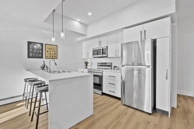 Building Photo - ESPRIT Living