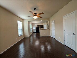Building Photo - 1032 Brown Rock Dr