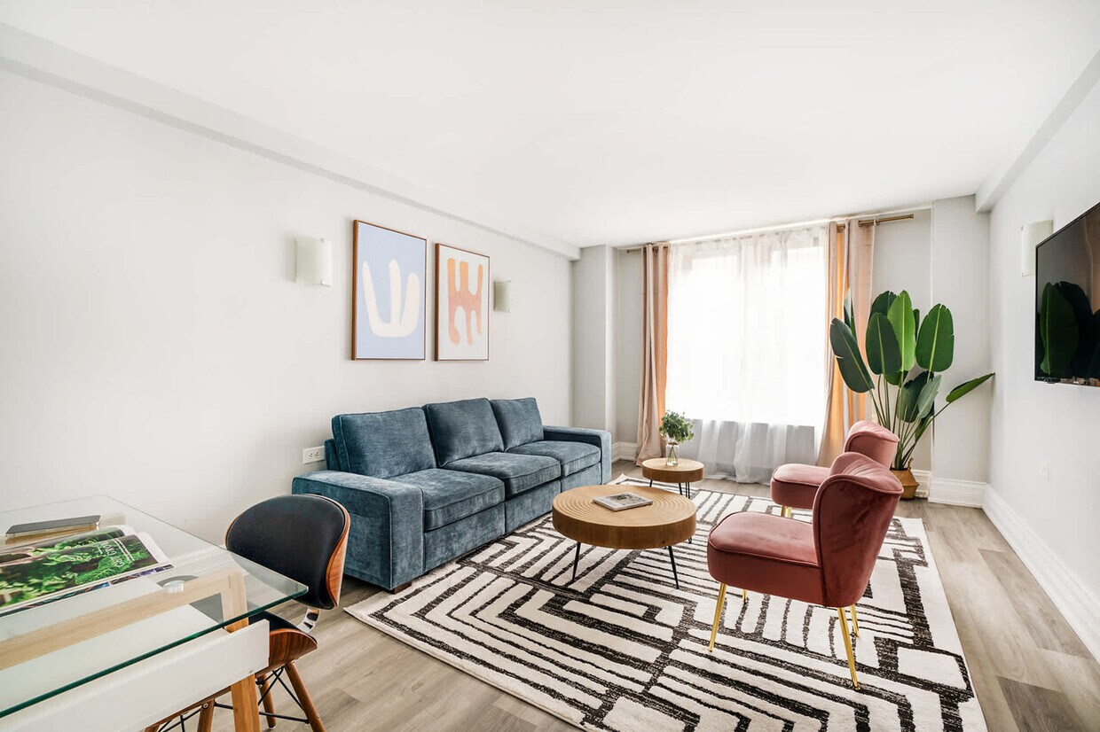 Foto principal - 238 W 73rd St