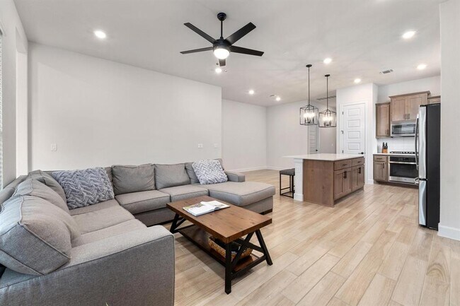 Foto del edificio - 4513 Sea Salt Dr