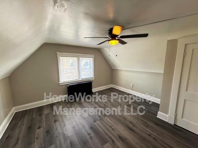 Building Photo - 616 N Woodington Rd