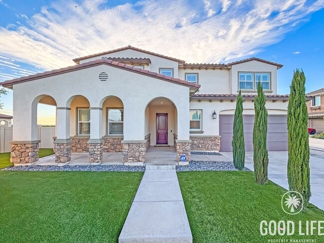 Building Photo - ? Rare 5 Bed / 5 Bath • 4,000 Sq Ft Luxury Estate on a Double Lot — A Private Resort Home Unlike ...