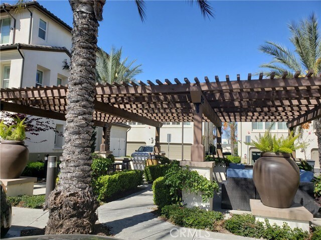 Building Photo - 7032 Estrella St