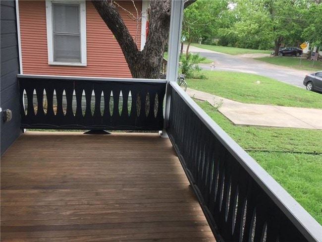 Building Photo - 5414 Evans Ave