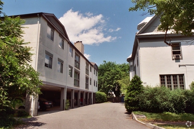 Building Photo - Clarke Court