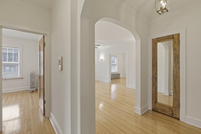 Foto del edificio - 814 Mulford St