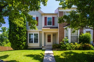 Building Photo - 11579 Bertram St