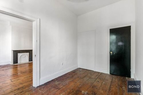 Building Photo - 508 Greenwich St