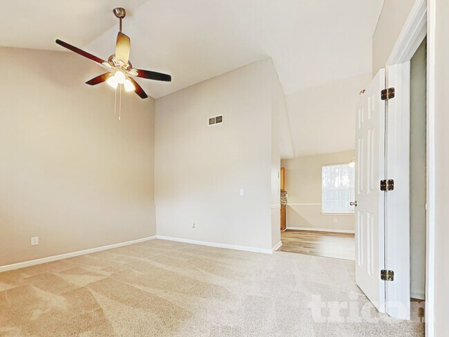 Building Photo - 3510 Cameo Ct