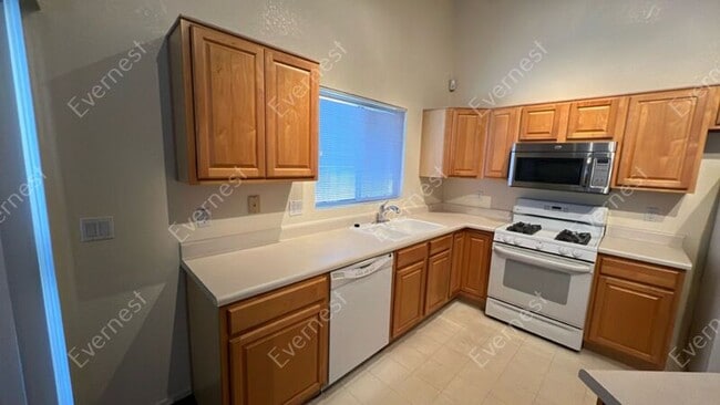 Building Photo - 2542 W Sunstar Pl