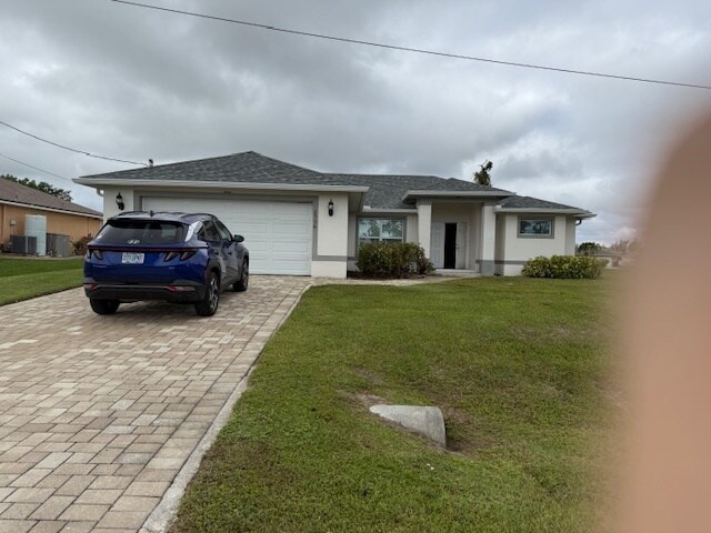 Foto principal - 2536 NW 19th Ave