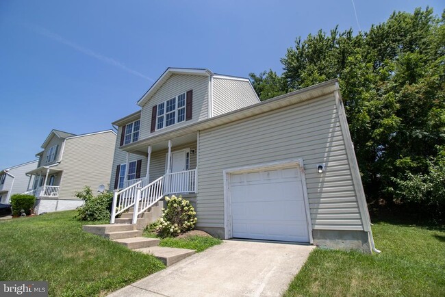 Building Photo - 7822 Rolling Vista Ct