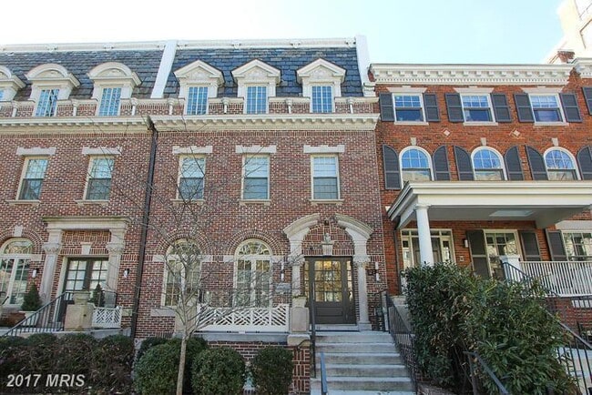 Building Photo - 2818 Connecticut Ave NW