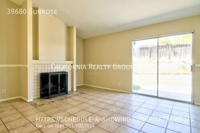 Foto del edificio - 39680 Sunrose-