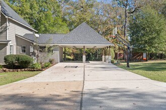 Building Photo - 11085 Jake Pearson Rd