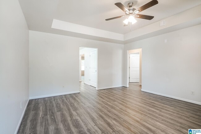 Building Photo - 316 Creek Run Cir