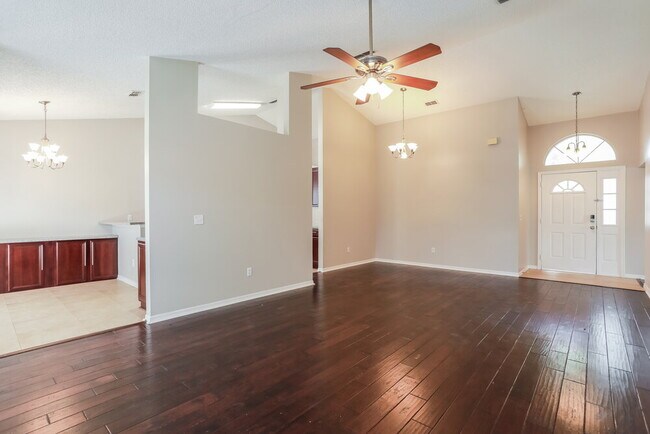 Foto del edificio - 4642 Ridge Point Ct