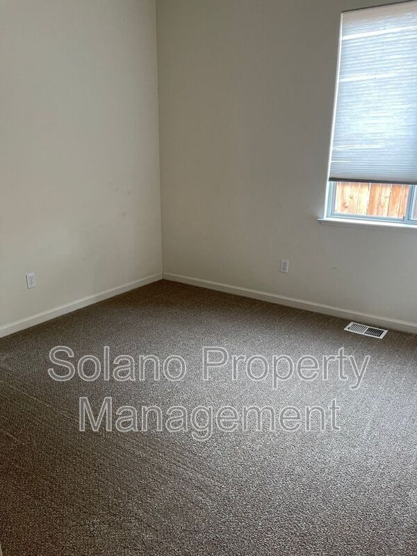 Building Photo - 212 San Leon Dr