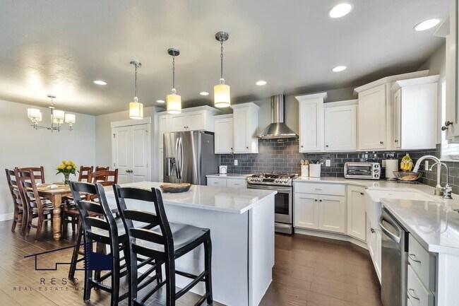 Building Photo - 1439 Dunbar Ln