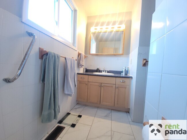 Photo du bâtiment - Highland Student Rental