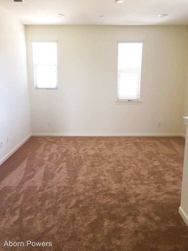 Building Photo - 4 br, 3 bath House - 8138 Avanti Drive