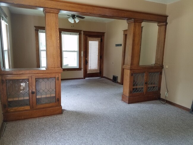 Building Photo - 511 2nd Ave