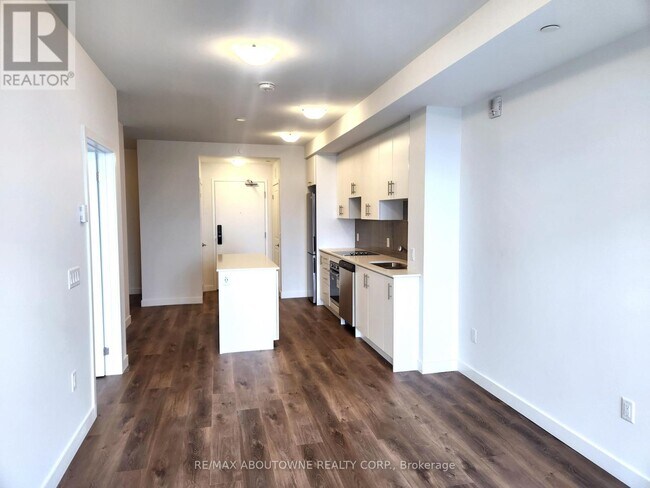 Photo du bâtiment - 461 Green Rd