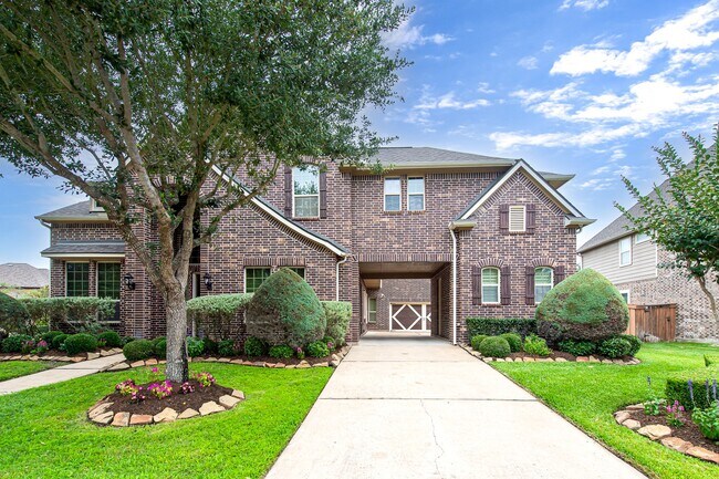 Building Photo - 17430 Aberdeenshire Dr