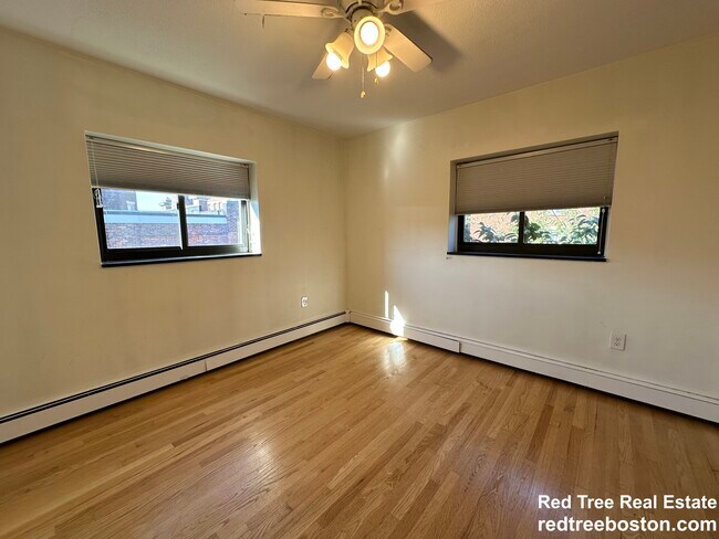 Building Photo - 15 Wallbridge Unit 31