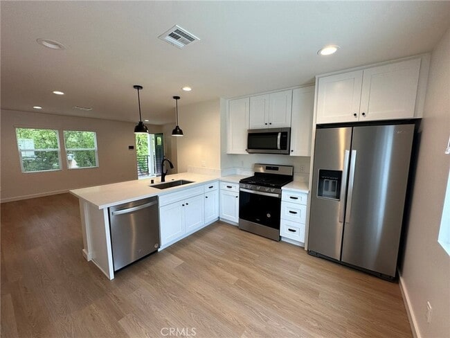 Foto del edificio - 901 N Orchard Dr