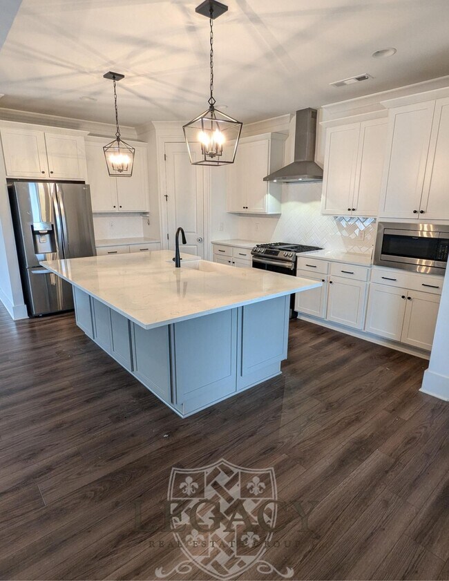 Foto del edificio - 7276 Ludlow Dr