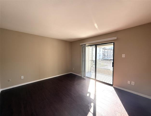 Foto del edificio - 5335 Bent Tree Forest Dr