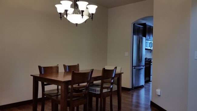 Building Photo - Beautiful 4 bed 2.5 bath in Kenmore, minutes to HWY 522/Burke-Gilman Trail