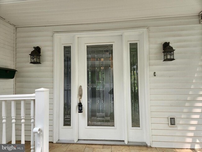 Building Photo - 4301 Kentbury Dr