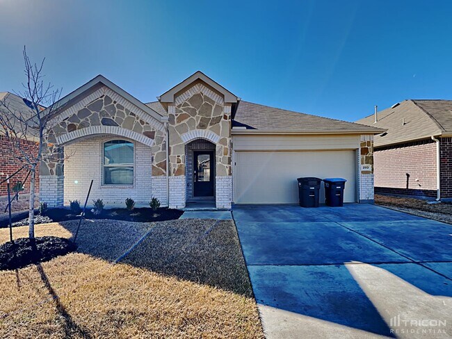 Building Photo - 2513 Starwater Dr