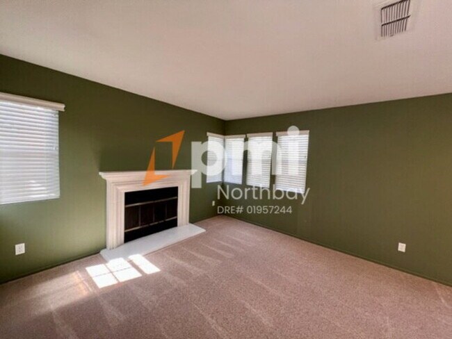 Building Photo - 2915 N Texas St