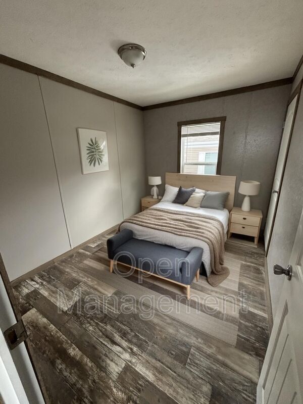 Photo - 356 Bayhead Dr House