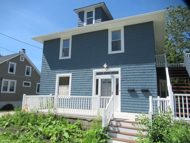 Building Photo - 2 br, 2 bath  - 36 Burke Ave # 1