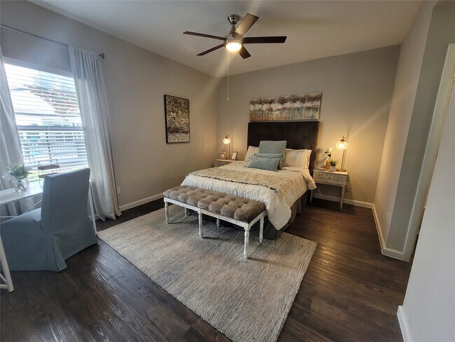 Foto del edificio - 7250 W Greens Rd