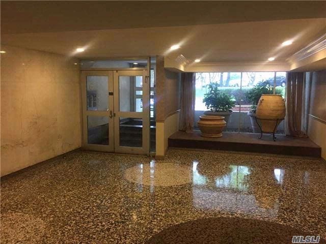 Building Photo - 21165 23rd Ave