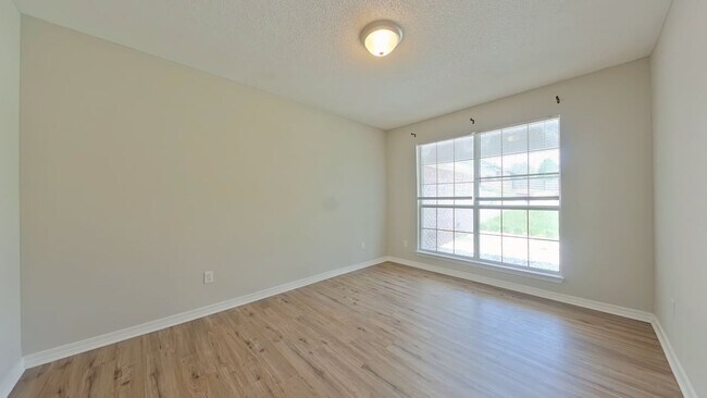 Foto del edificio - 5405 Josh Dr