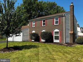 Building Photo - 1700 Sadlers Wells Dr