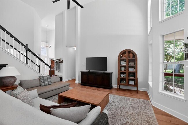 Foto del edificio - 300 N Carriage Hills Dr