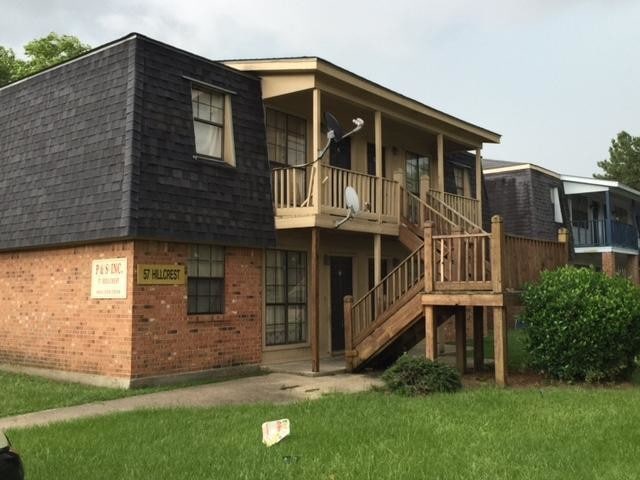 Primary Photo - 57 Hillcrest Dr Apt #3