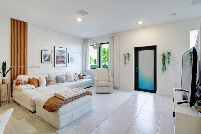 Foto del edificio - 4656 NW 83rd Path
