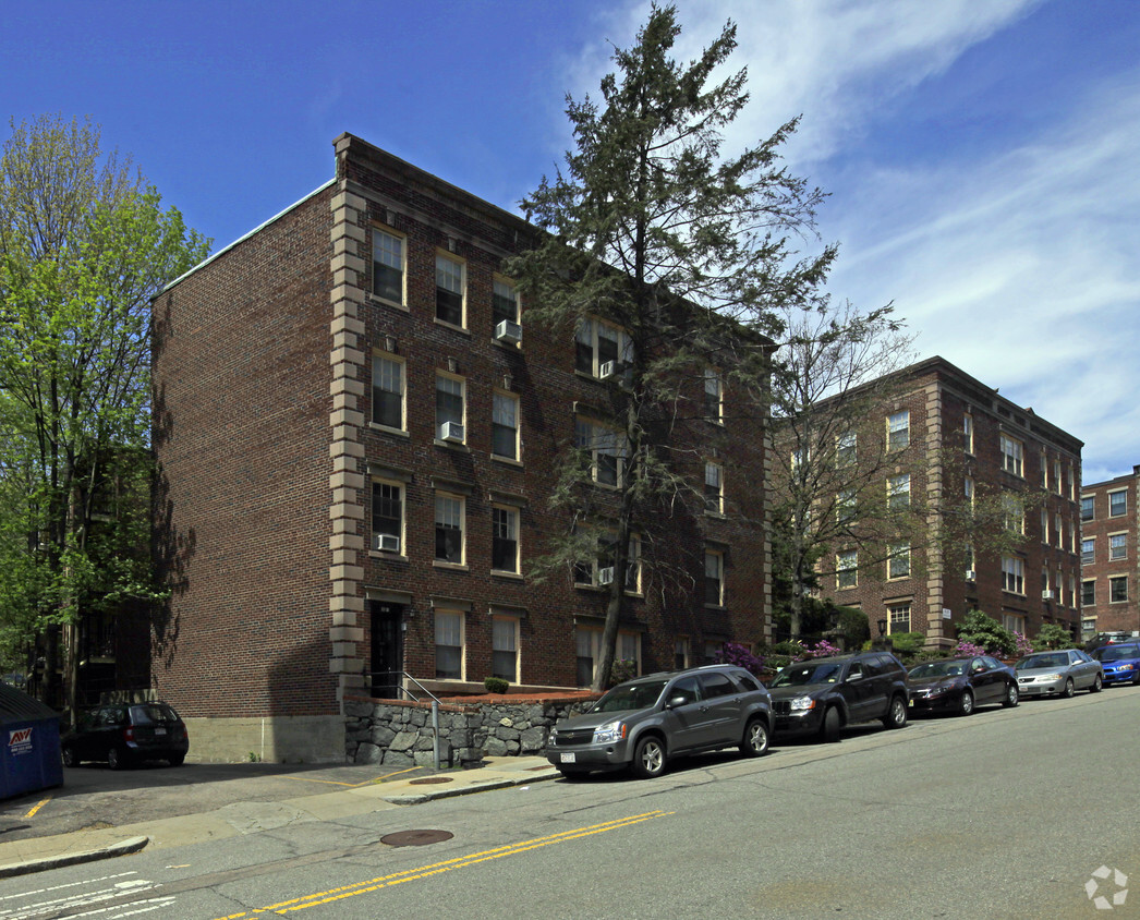 Building Photo - The Residences at Stone Court Short Street