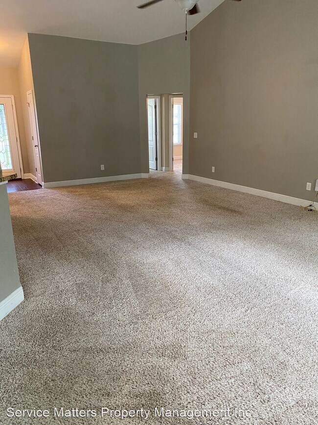 Foto del edificio - 4 br, 2 bath House - 6025 Autumn Pines Circle