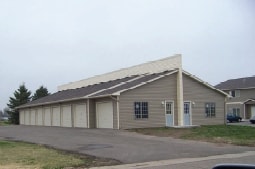 Building Photo - 1233 Hidden Ln