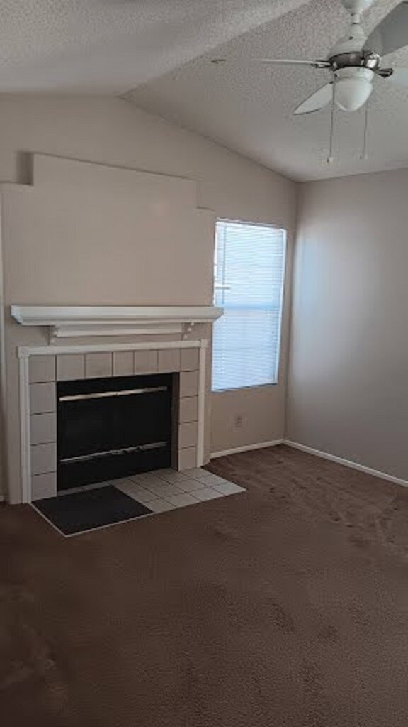 Foto del edificio - 39640 Wild Flower Dr