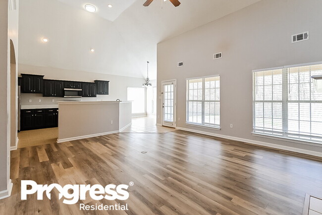 Foto del edificio - 703 Timber Creek S